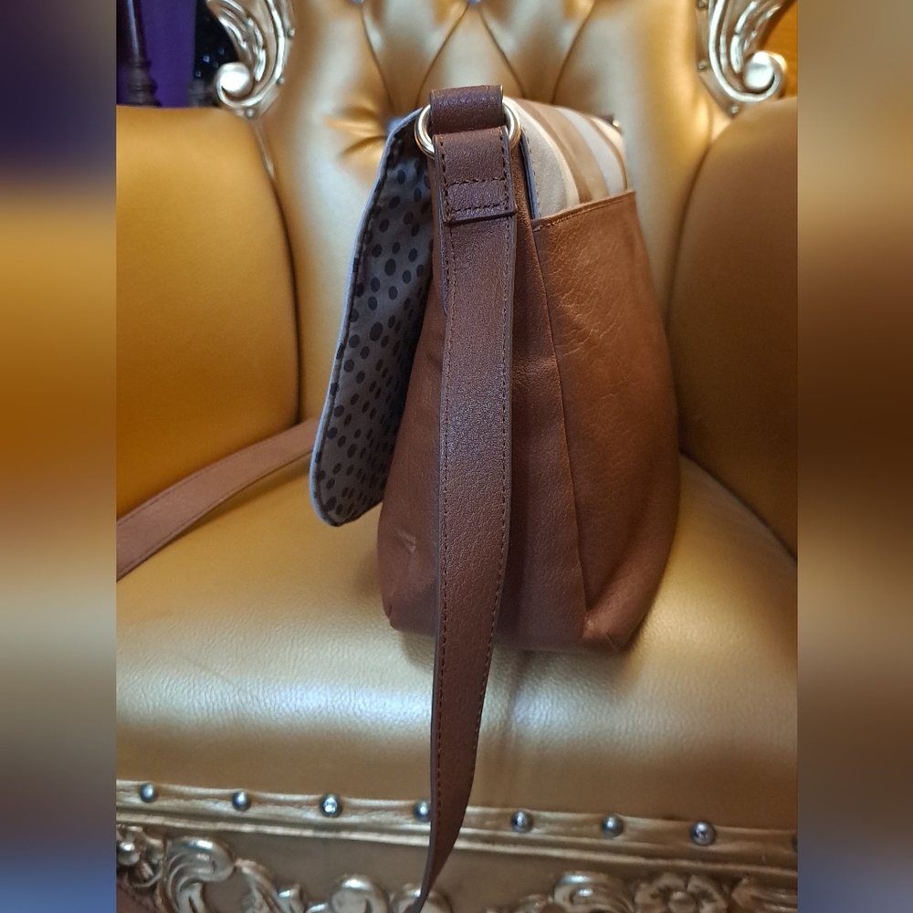Relic Colorblock Shoulder Bag. Retro Look. Adjustable Strap. - Picture 7 of 13
